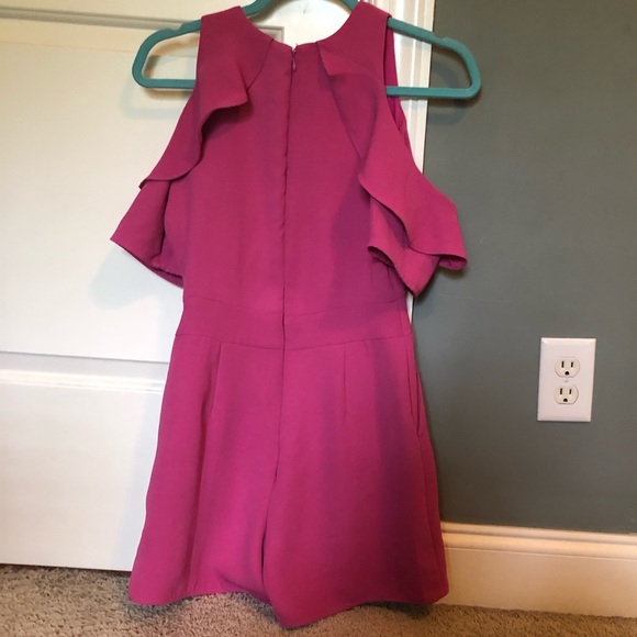 Pink Romper with Cold Shoulders - Picture 4 of 4